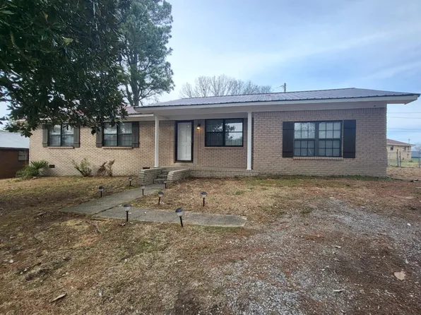 1521 Lindsey Dr SW, Cullman, AL 35055
