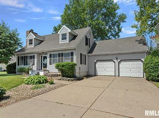 57 Silver Rod Dr, Springfield, IL 62711