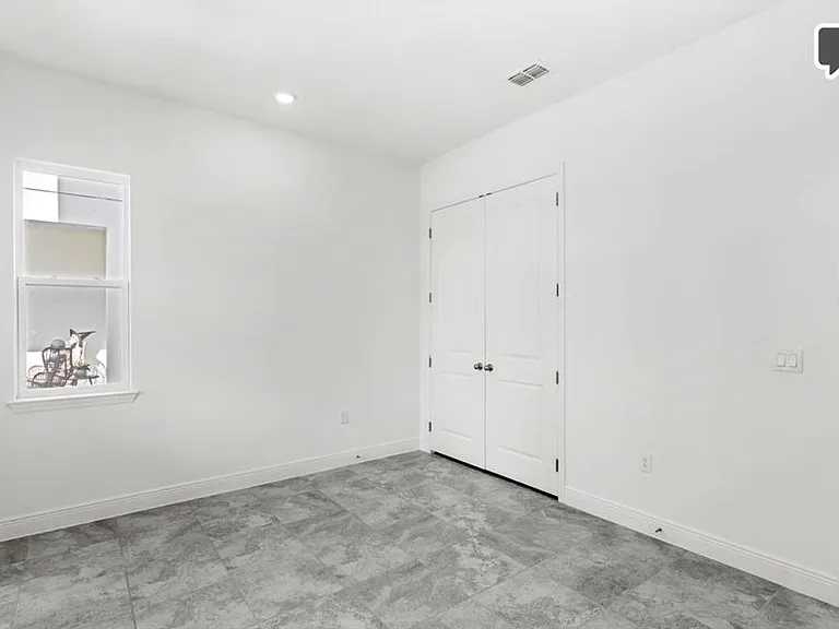 10133 Peebles St — Photo 7