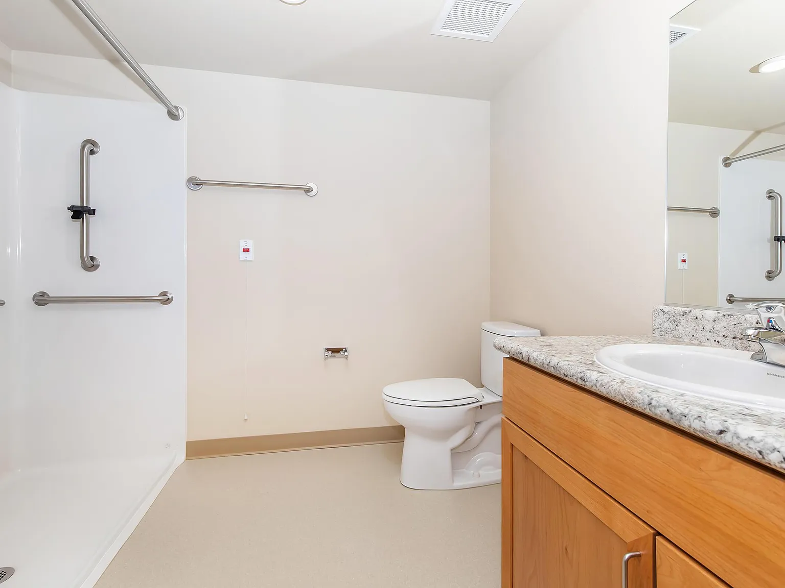 Tahoma Place — Photo 4