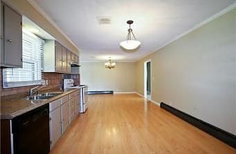 5th image of 10275 W 271st St