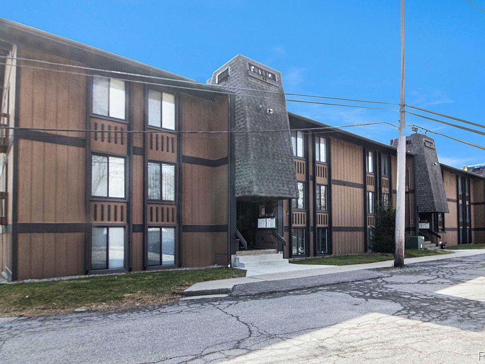1st image of 1744 S Grove St APT 102-A
