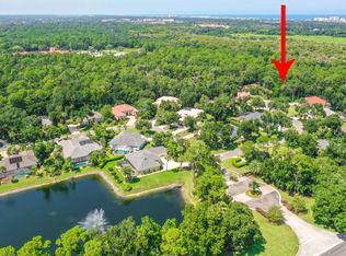 12 Laura Ct, Palm Coast, FL 32137