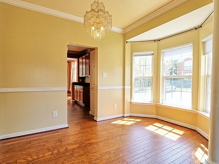 1317 New Haven Ct — Photo 14