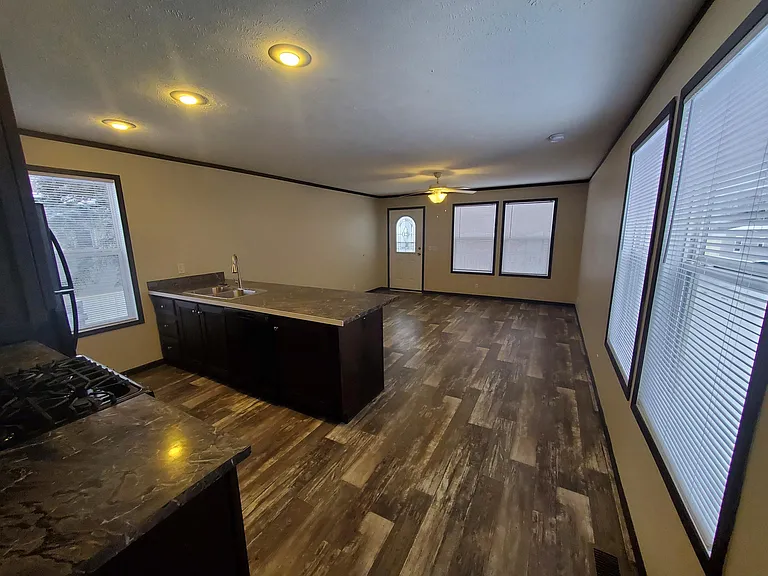 10 Canary Hill Dr #284 — Photo 3