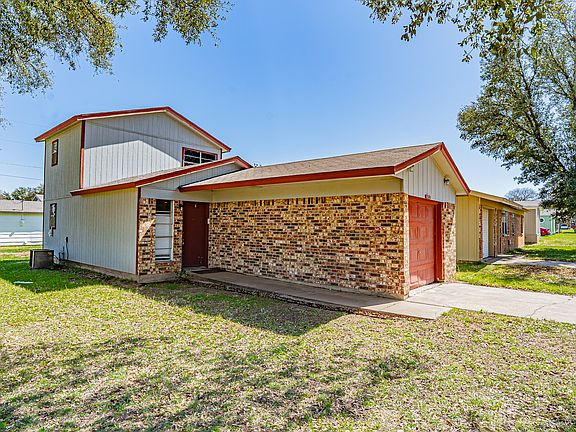 4th image of 1852 Coral Rd