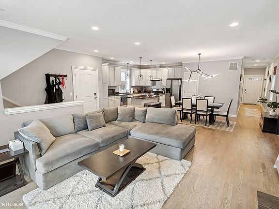 2nd image of 5526 W Edmunds St APT 1
