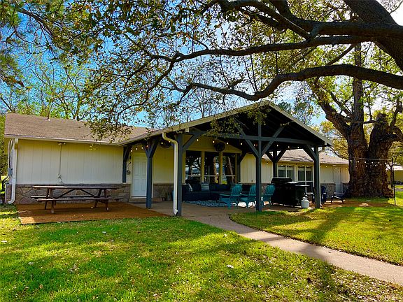 4th image of 1957 Deer Trail Rd