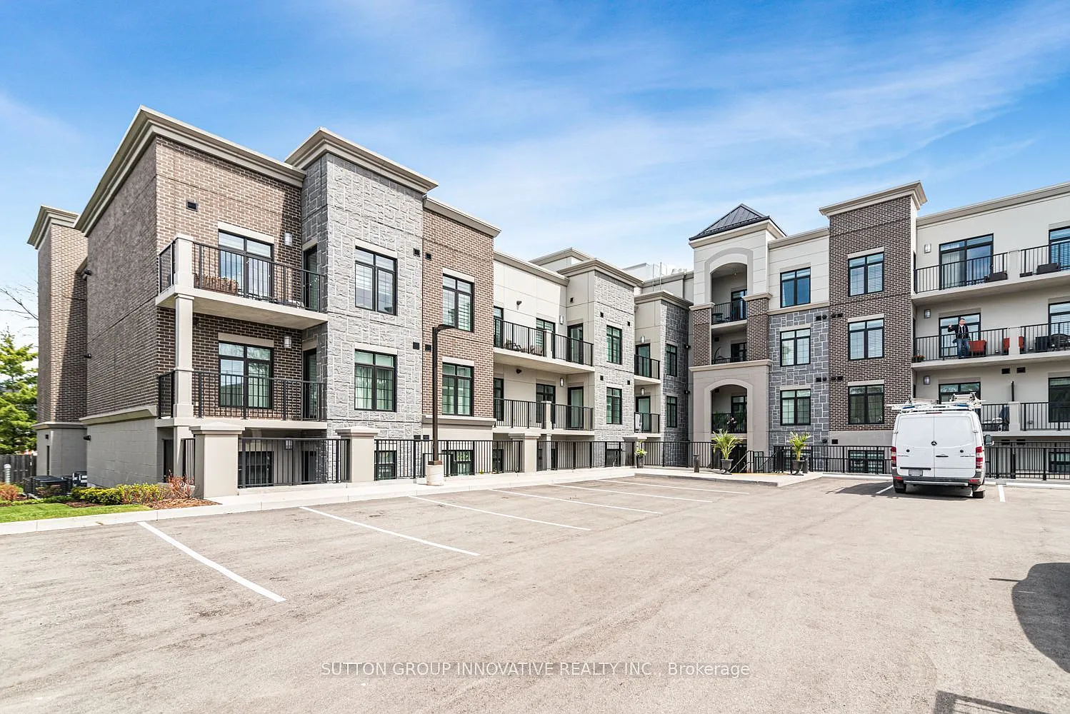 2 bed, $2,600 — Photo 2