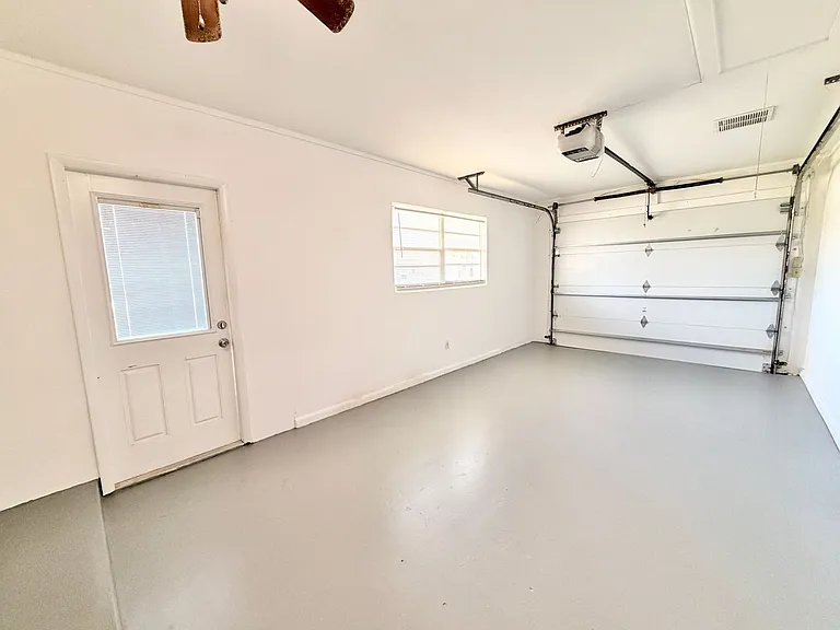 3499 Balboa Cir E — Photo 20