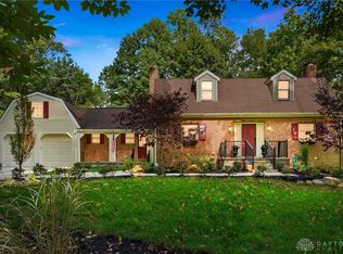 570 Aberfelda Dr, Springfield, OH