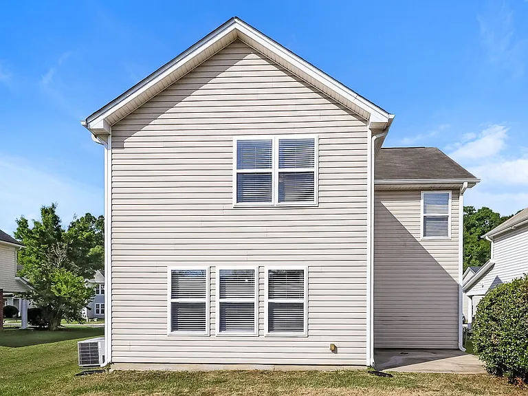 4500 Red Hook Rd — Photo 17