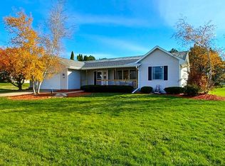 507 Jerome Ct, Elkhorn, WI 53121