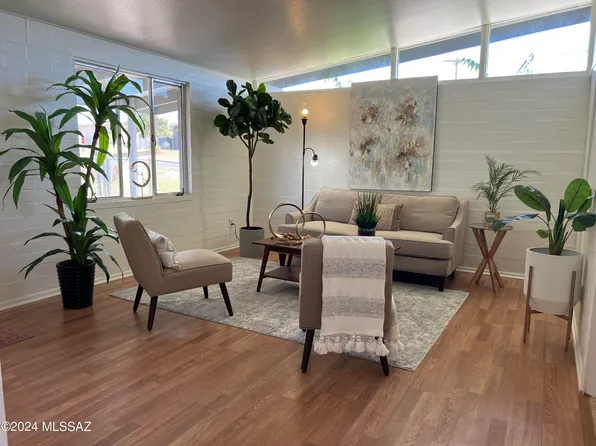 313 S Alta Vista St, San Manuel, AZ 85631