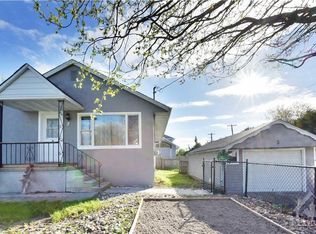 3 Bassano St, Ottawa, ON K2G1L2