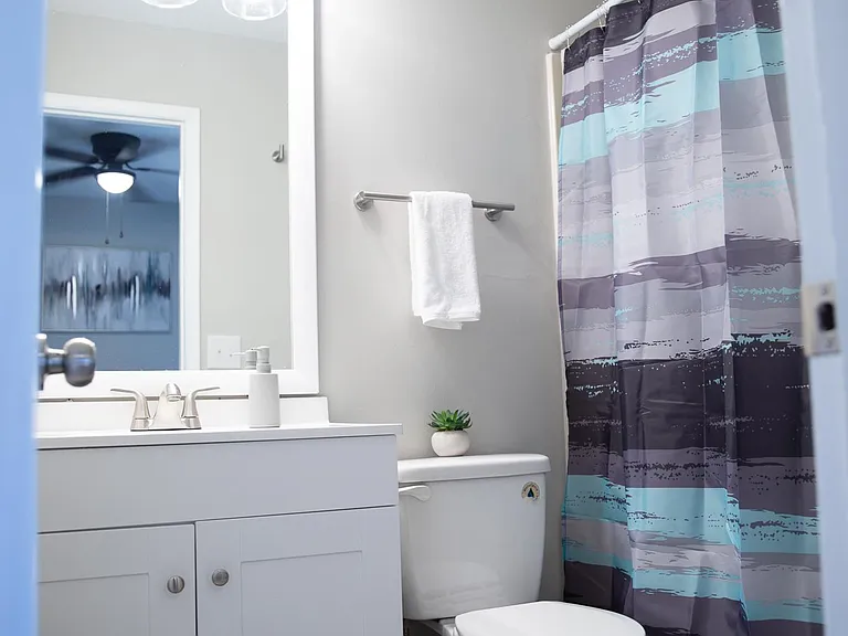 140 Gunter Ln #140B — Photo 14