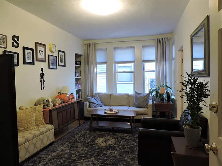34 Chatham St #5 — Photo 6
