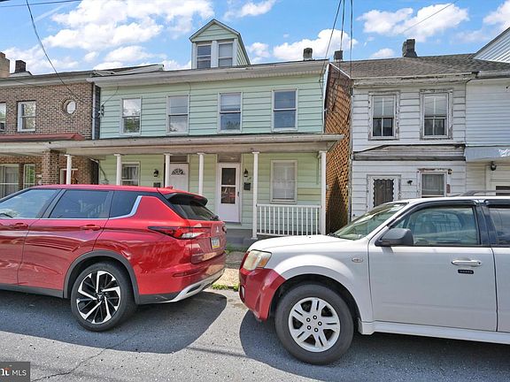 3rd image of 231 Valley St