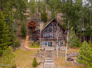 65 States Ln, Sagle, ID 83860