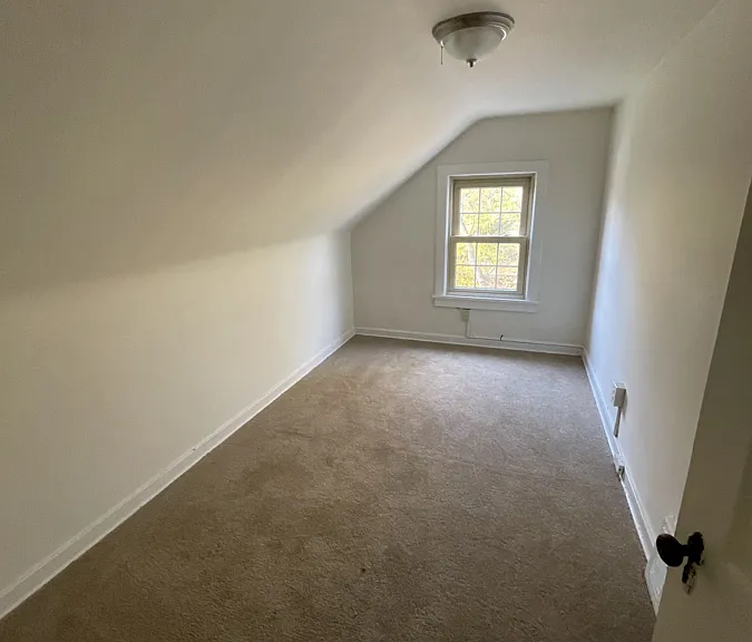 3614 Lynnfield Rd #UP — Photo 5