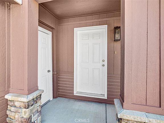 5th image of 2424 Sunset Ridge Dr