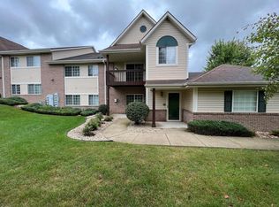 6906 Dale Dr, Racine, WI 53402