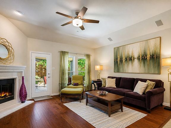 4th image of 3604 Amanda Way
