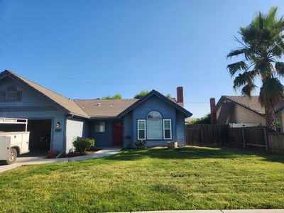 104 Devon Dr, Lemoore, CA, 93245
