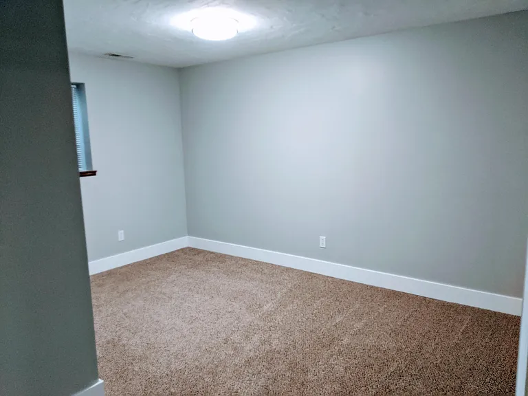 2505 E Creek Rd — Photo 5