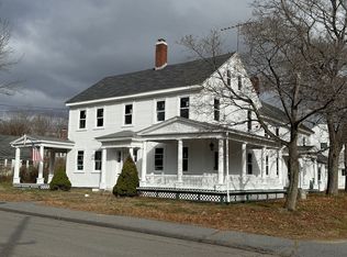 35 School St, Winchendon, MA 01475