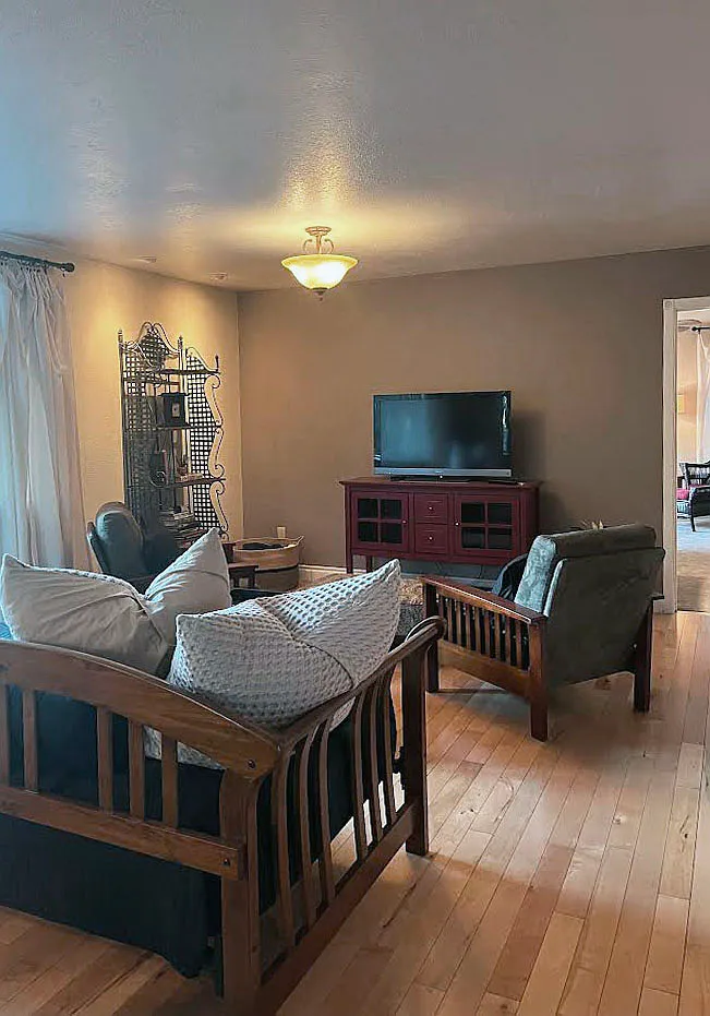 1 bed, 1000 sqft, $2,700 — Photo 2