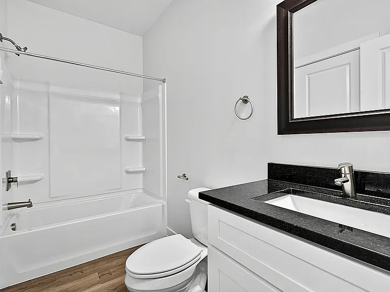 3947 Rookwood Ave #A — Photo 24