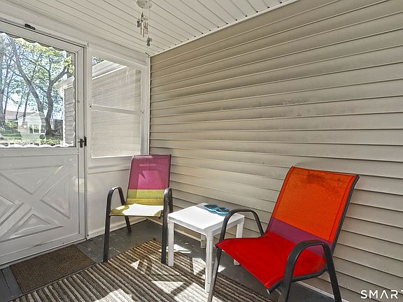 4th image of 110 Greystone Road