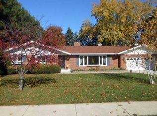 1308 W South St, Stoughton, WI 53589