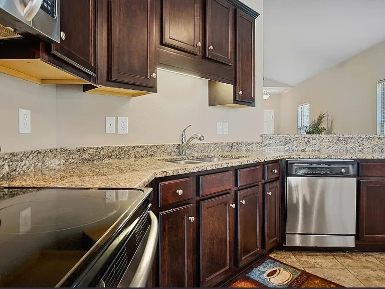 2492 Bentridge Dr W — Photo 8