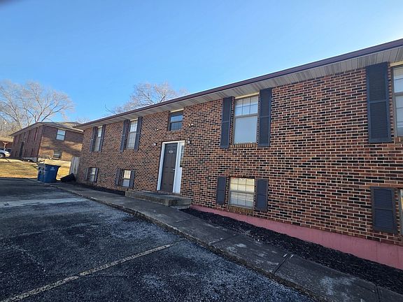 3rd image of 416 Windy Way APT D