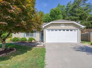 9325 Wells Station Rd, Knoxville, TN 37931