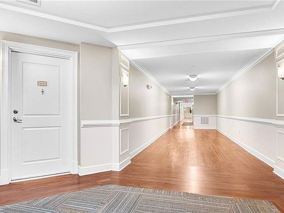 5th image of 200 River Vista Dr Unit 220