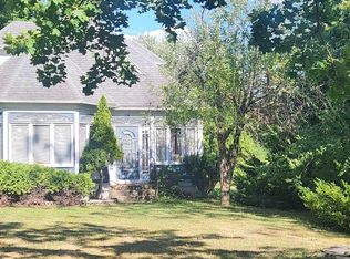 105 S Madison St, Adrian, MI 49221