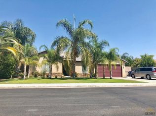3105 Giovanetti Ave, Bakersfield, CA 93313