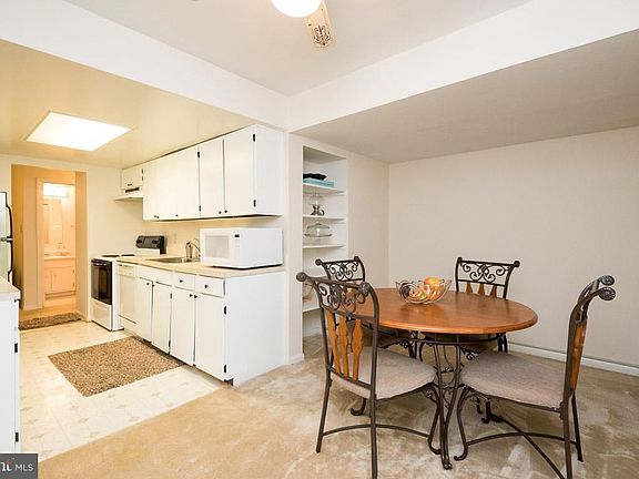 3rd image of 13213 Dairymaid Dr APT T1