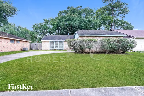 19807 Bolton Bridge Ln Photo 1