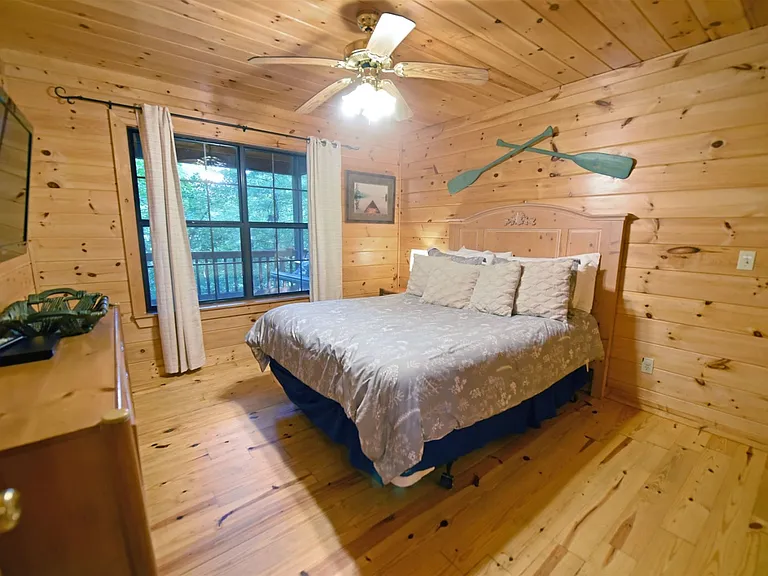 890 Sunrise Valley Rd — Photo 11