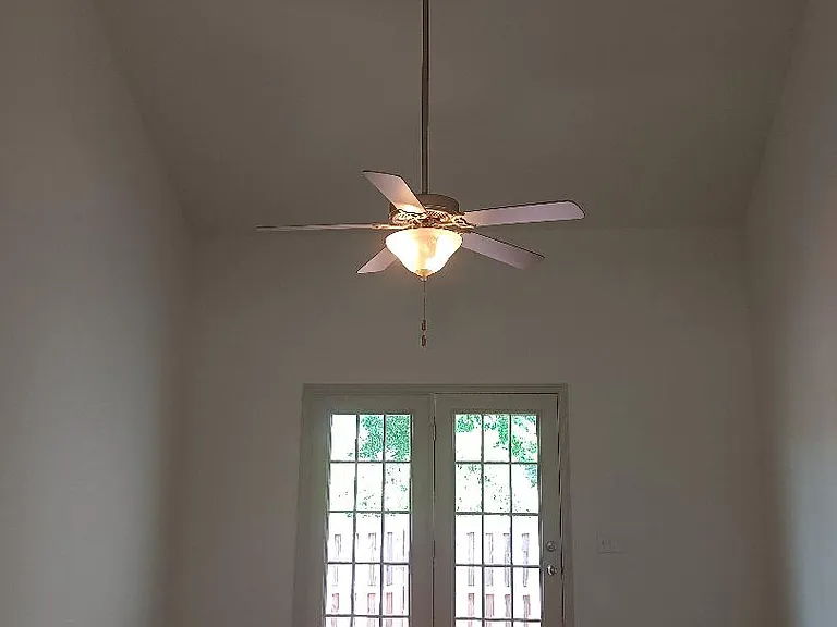 724 Buddy Ct — Photo 19