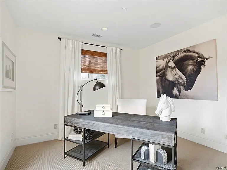511 Fullerton Ave — Photo 15