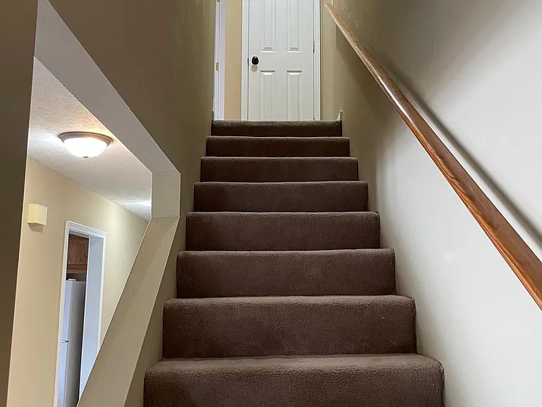 928 Nottingham Dr — Photo 8