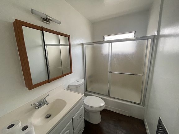 5th image of 2100 W El Segundo Blvd #18
