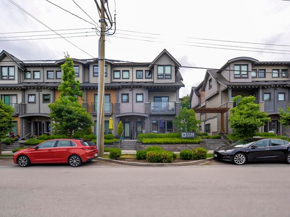 1738 55a St #212, Delta, BC V4M 0A9