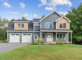 47 Freedom Dr, Gorham, ME 04038