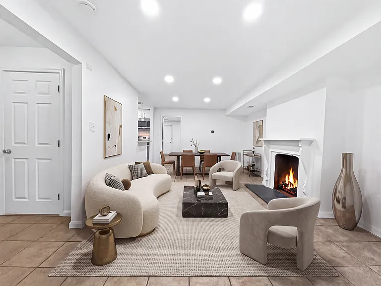Virtual staging design of living/dining area #3